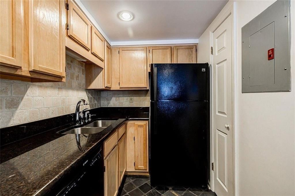 Building Photo - 199 14th St NE