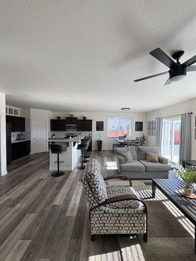 Building Photo - 17824 Davis Mdw Ct