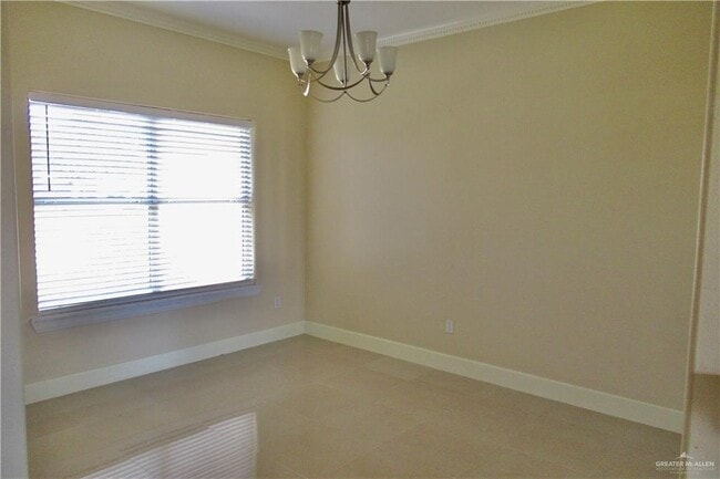 Building Photo - 33 Santa Teresa St