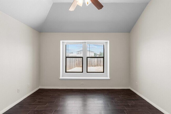 Building Photo - 12920 Snow Ln