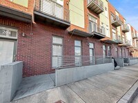 Building Photo - 615 Denmark Dr