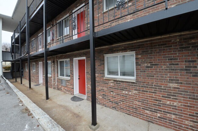 Building Photo - Newly Renovated All Electric 1 Bedroom in ...