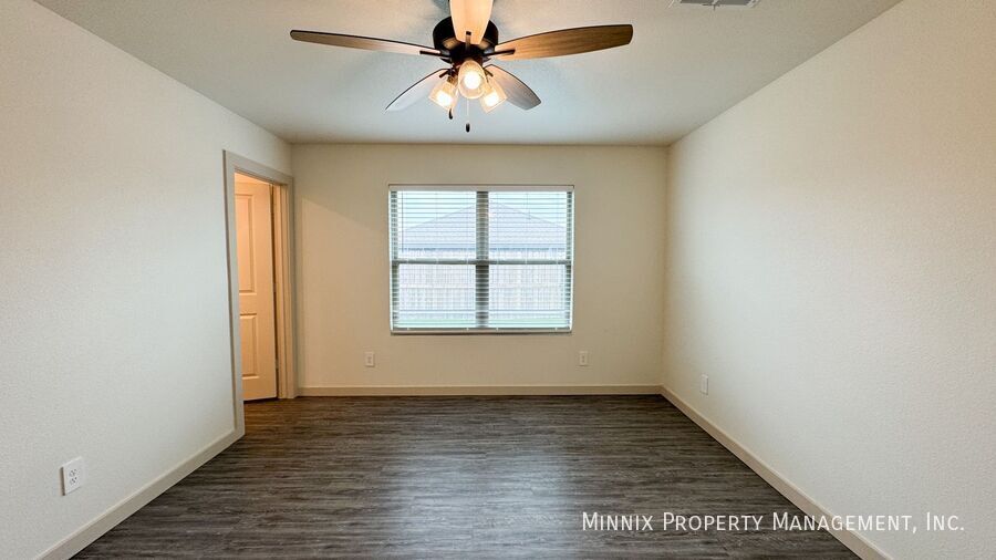 Building Photo - 7729 Date Ave