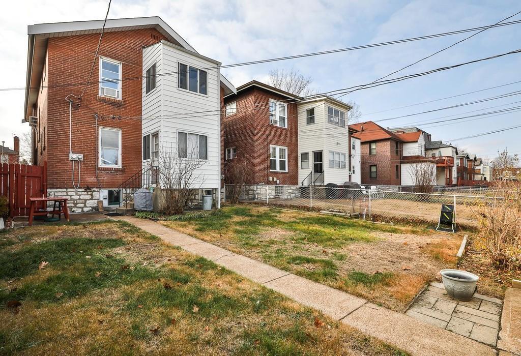 Backyard - 3933 Fillmore St
