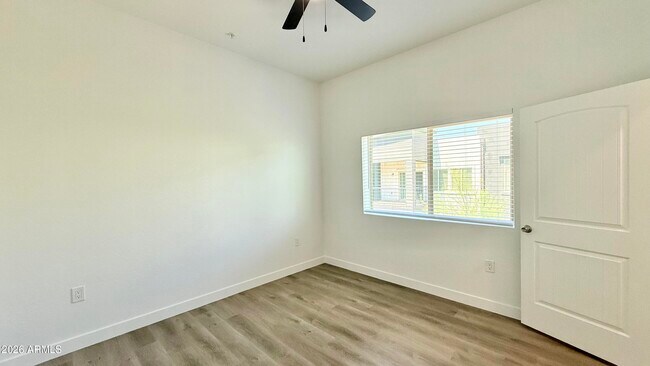 Building Photo - 9160 N 67th Ave