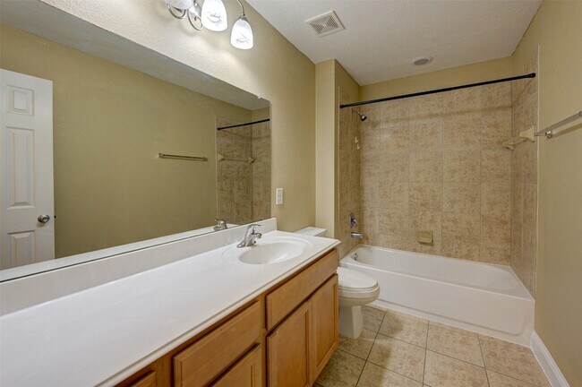 Building Photo - 16011 Heights Harvest Ln