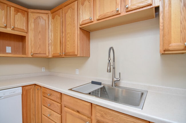 Building Photo - 235 Cavil Way