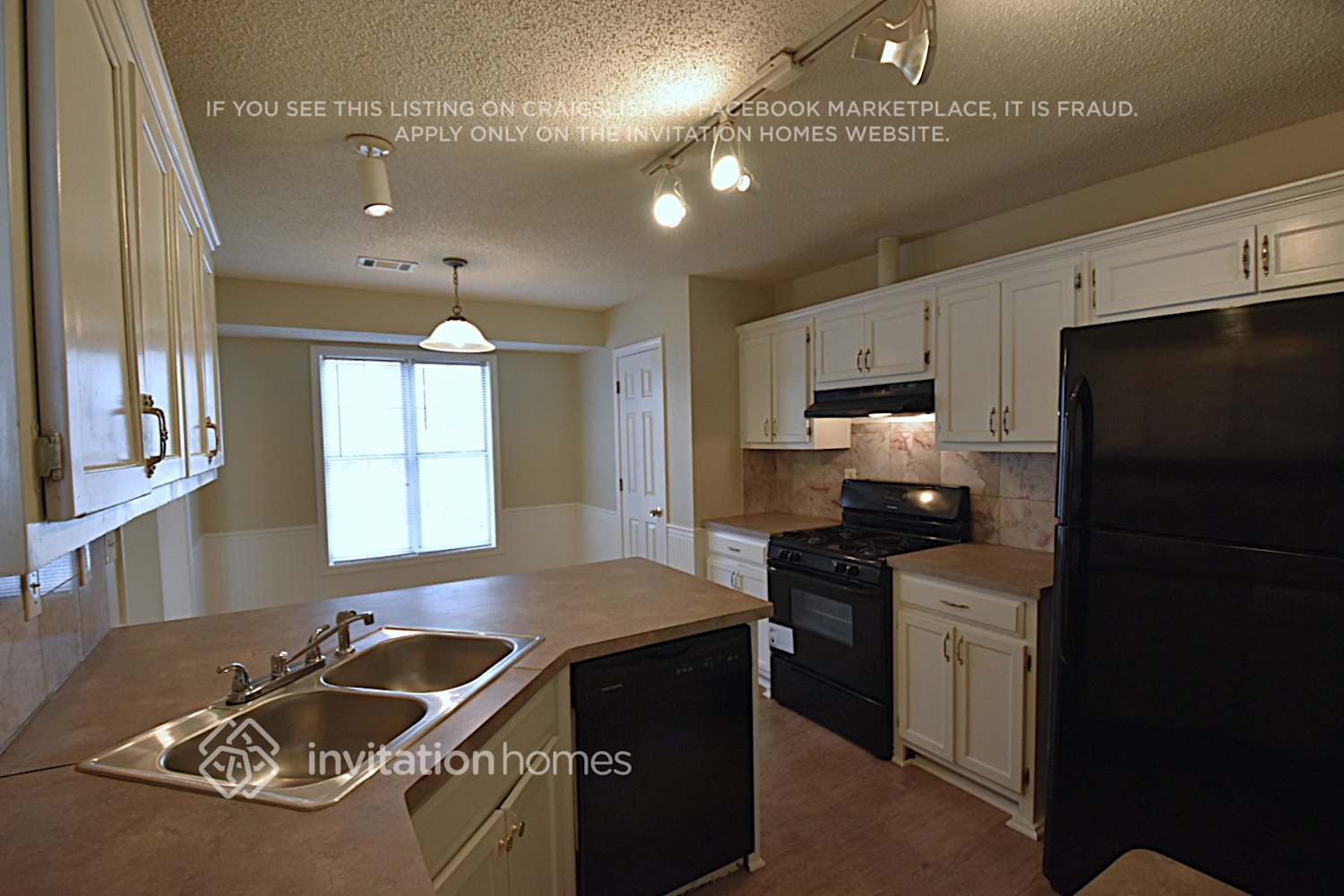 Building Photo - 2860 Brookton Ln SE