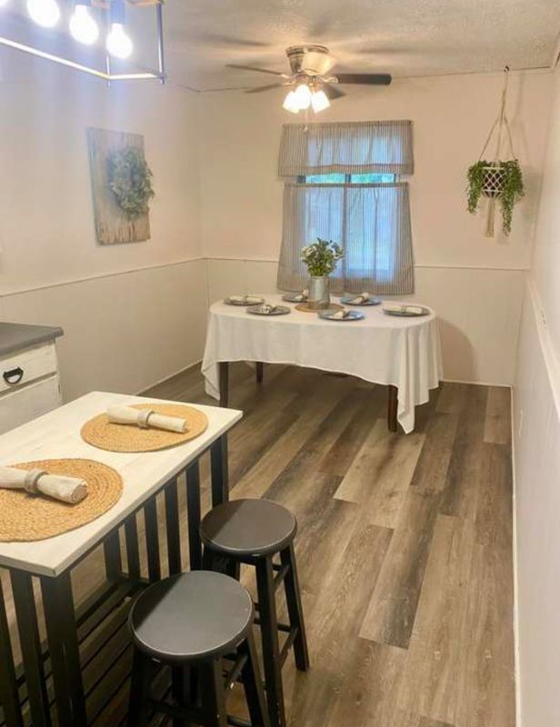 Building Photo - 1038 S Worth Ave