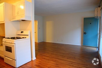 Building Photo - 1207 N Flores St