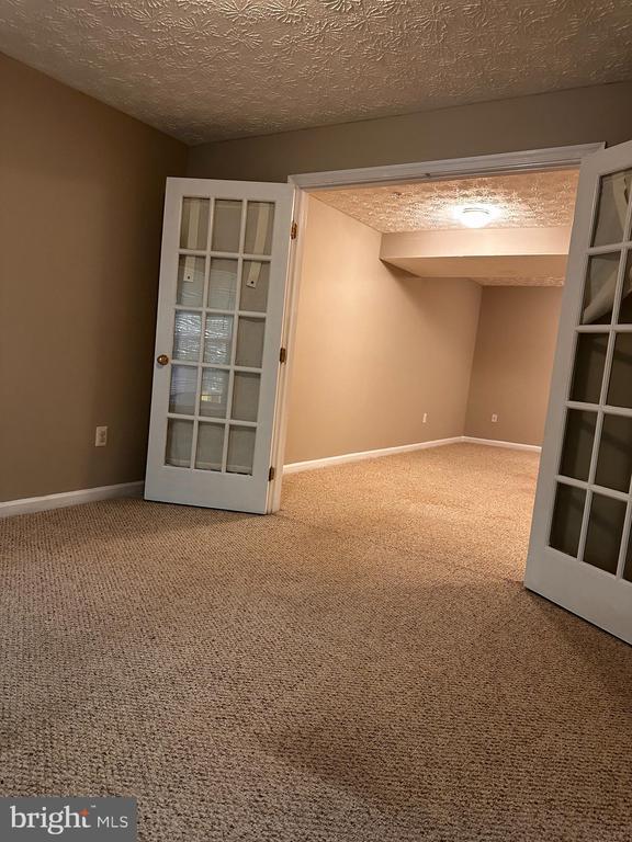 Building Photo - 2722 Thornbrook Ct