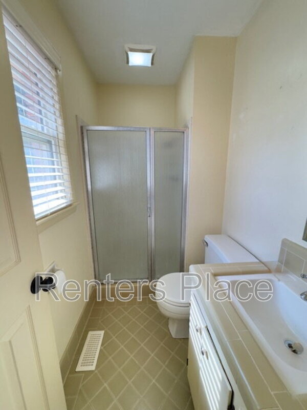 Building Photo - 5637 S Yorktown Pl