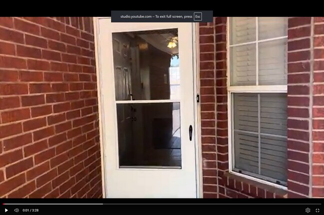 Building Photo - Awesome home in quiet. Culdesac