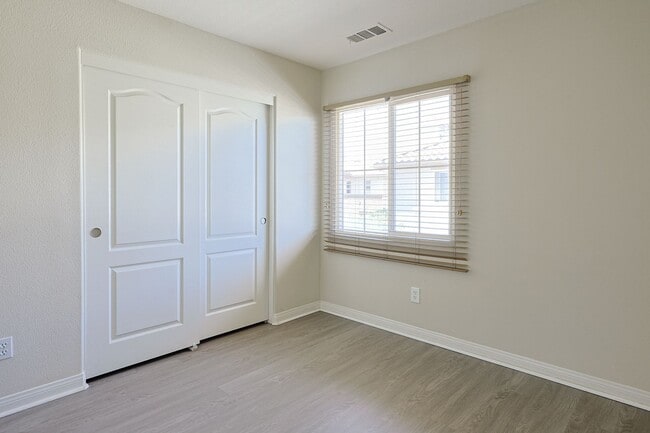 Building Photo - 3BR House in 4S Ranch