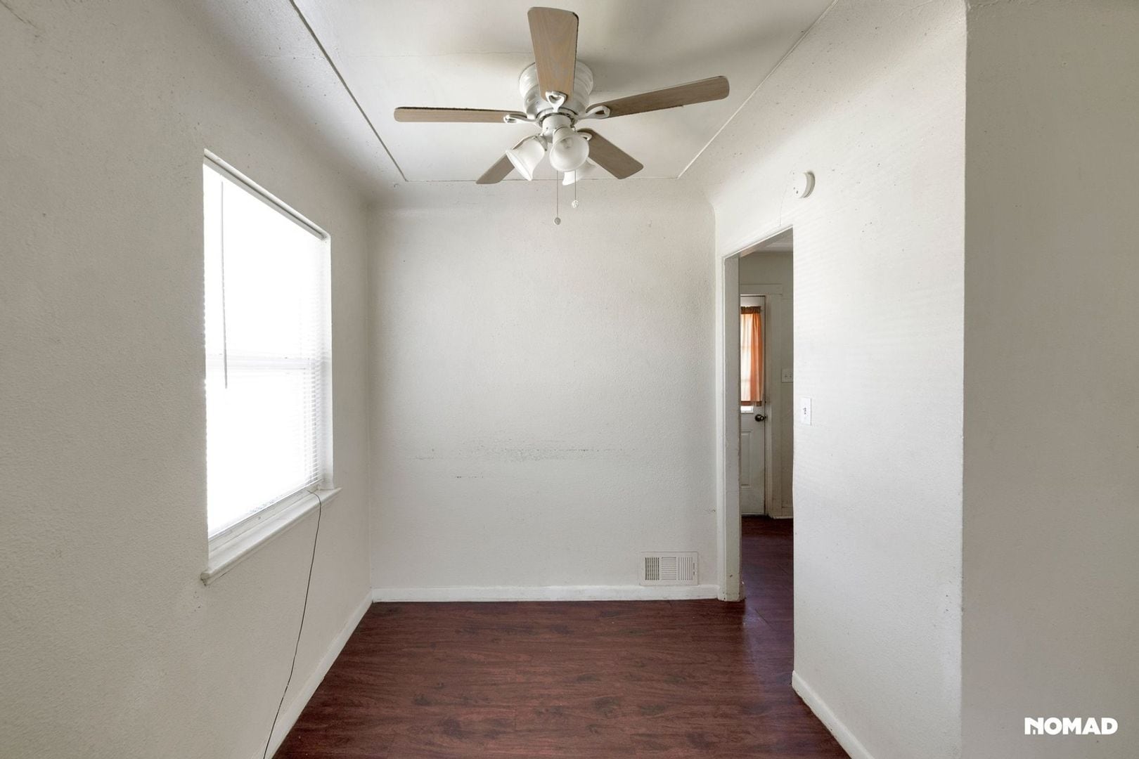 Building Photo - 1932 Del Mar Pkwy