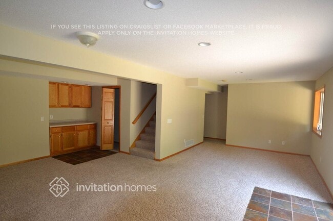 Building Photo - 10312 Kalen Ln NE