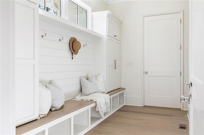 Building Photo - 48 25th St NW