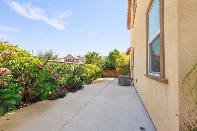 Building Photo - 4808 S Tangerine Way