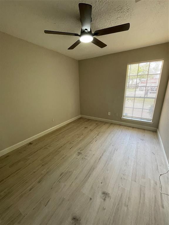 Building Photo - 10426 Towneview Dr