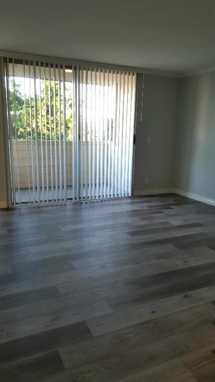 Building Photo - 9900 Jordan Ave