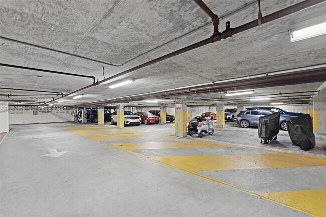 Building Photo - 2801 Florida Ave