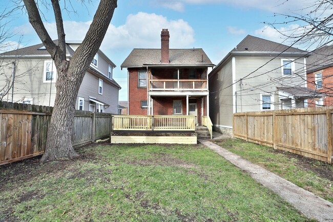 Building Photo - Incredible 6 Bedroom Home OSU Campus – Renovated, Spacious, and Move-In Ready!