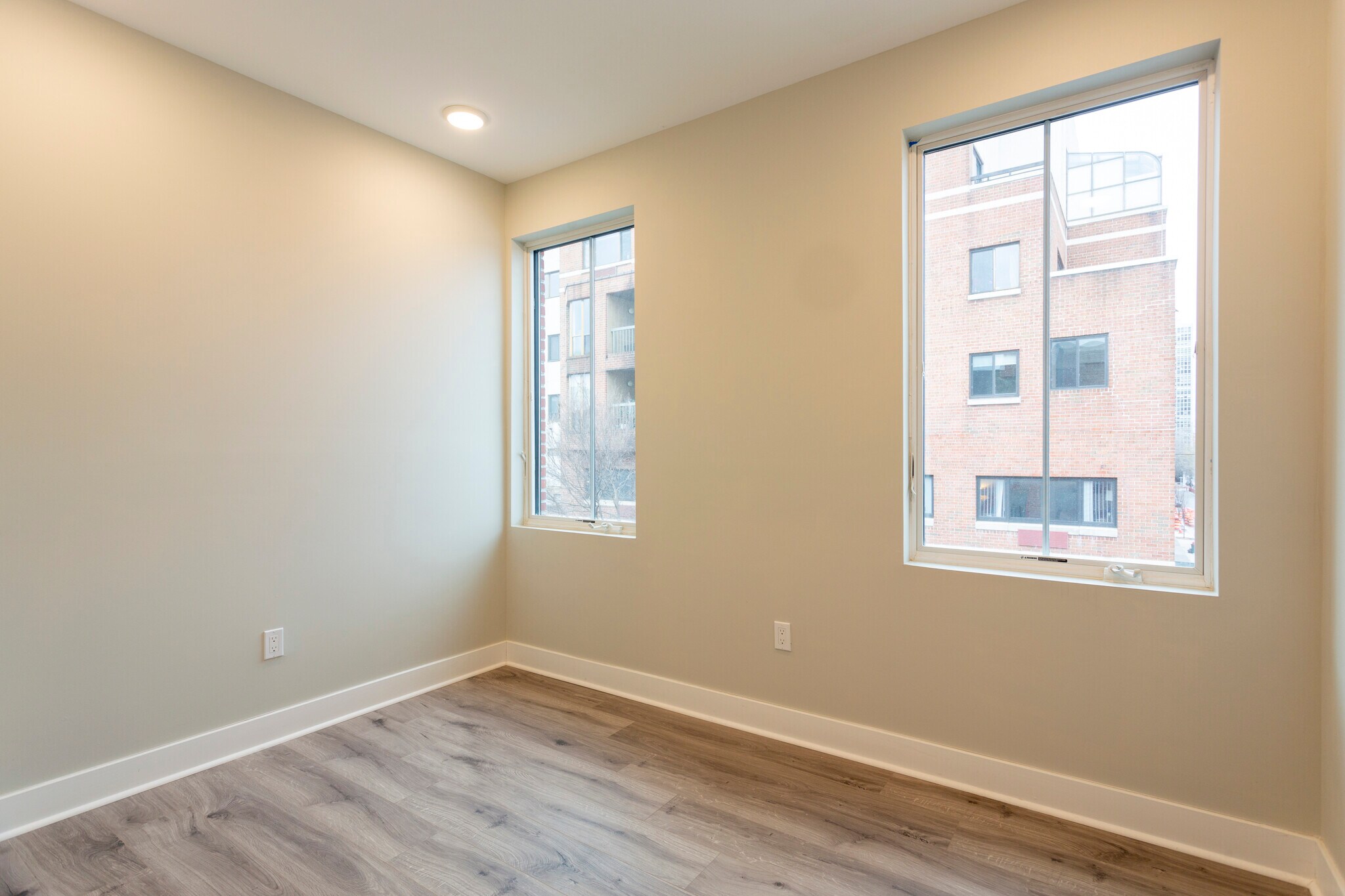 Building Photo - 200 South St