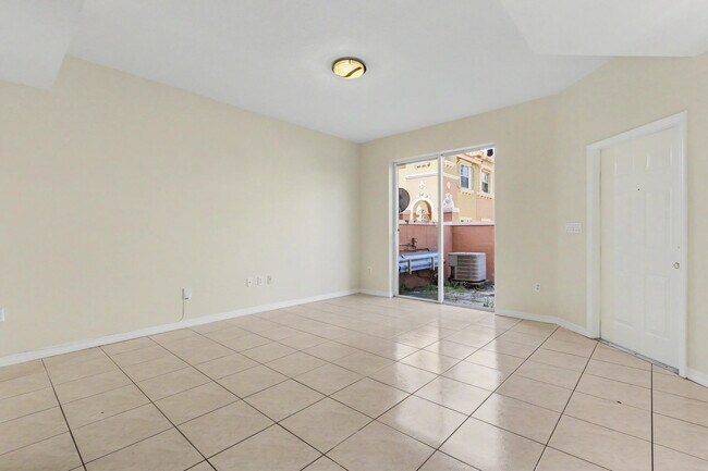 Building Photo - 626 SW 106th Ave
