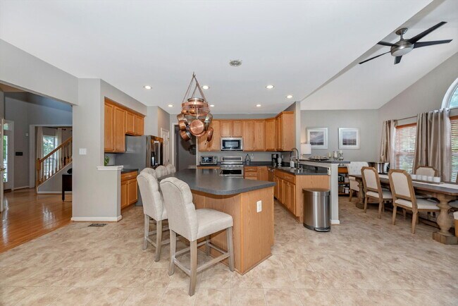 Building Photo - LEASE PENDING! Beautiful 4-Bedroom Colonial in Walkersville