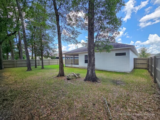 Building Photo - 1757 SW 72nd CIR
