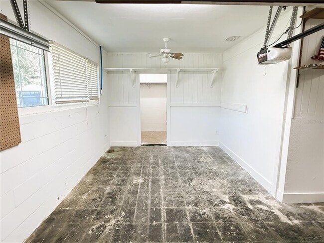 Building Photo - 4640 W Lamb Ave