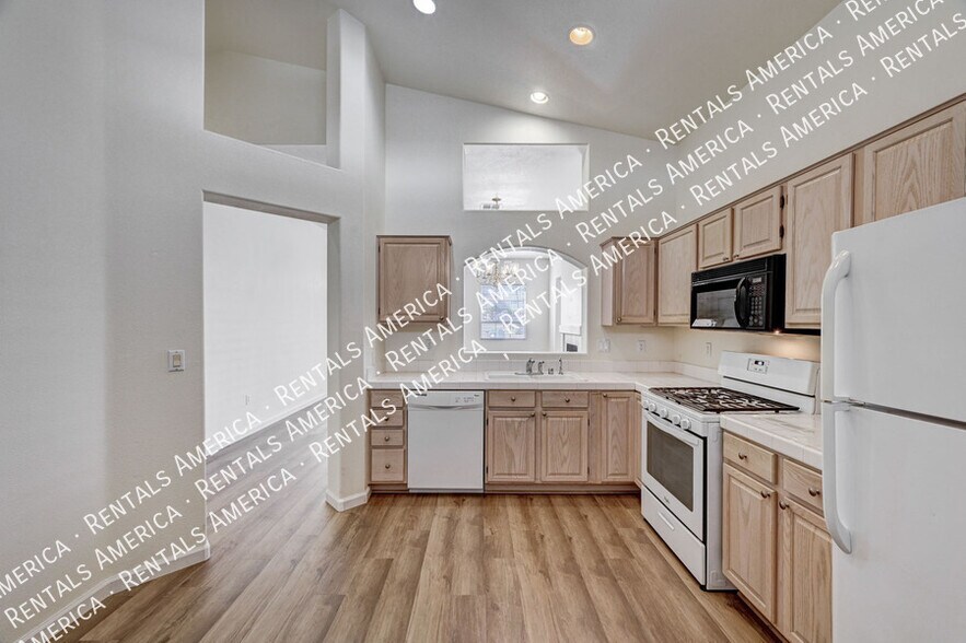 Building Photo - 3224 Bracknell St