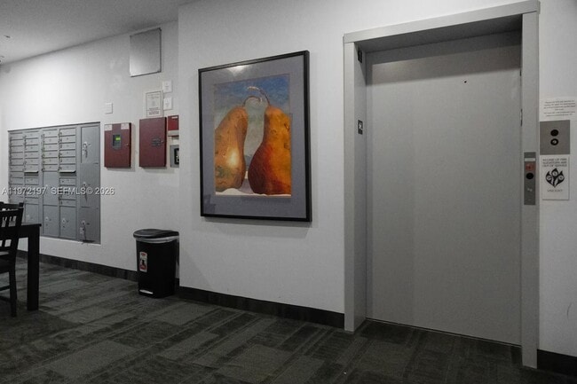 Building Photo - 136 NW 26th St