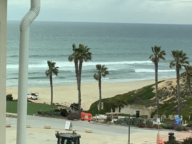 Building Photo - 135 S Sierra Ave