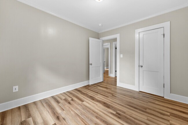 Building Photo - 235 Holman Rd