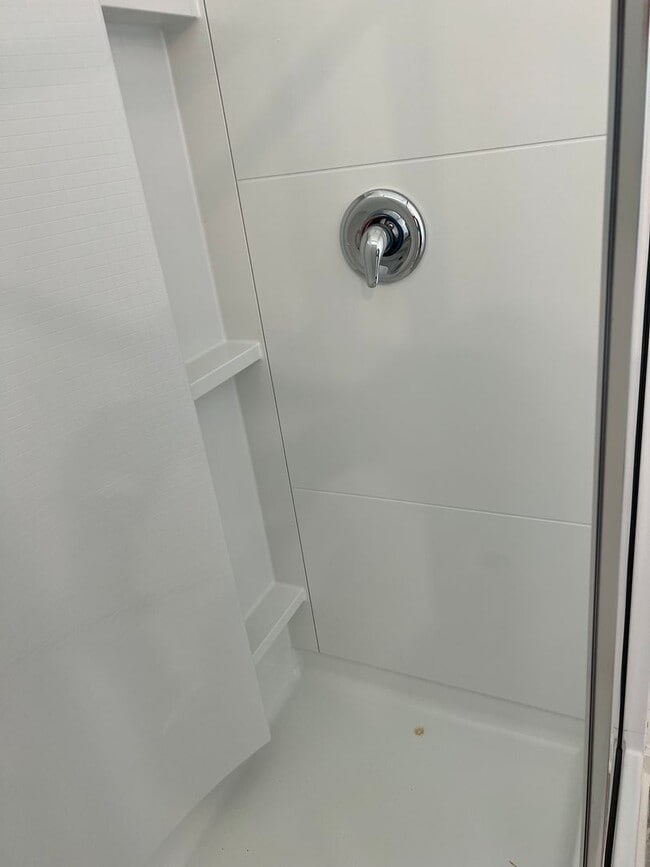 Building Photo - Margaret Location, 1 level 4 BR / 2 BA on Cul-da-sac