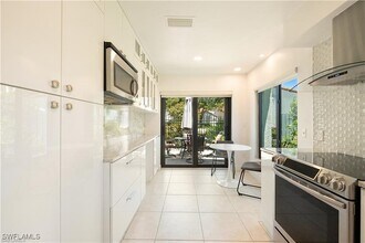 Building Photo - 845 Reef Point Cir