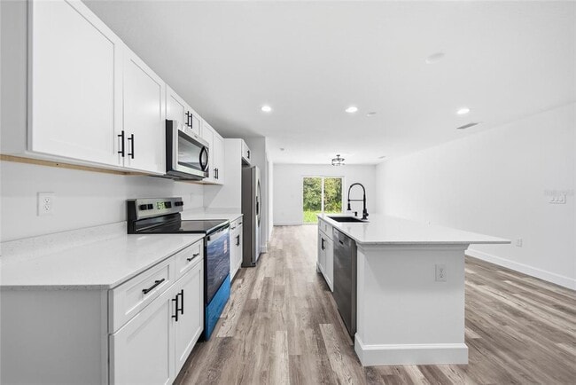 Building Photo - 17180 Drayton Ln