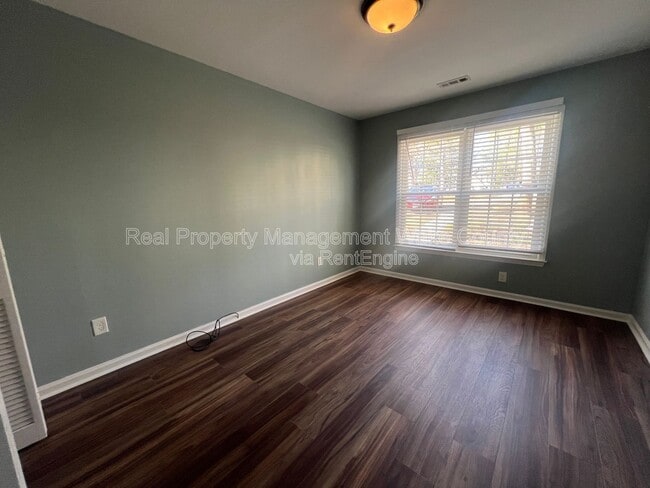 Building Photo - 106 Wythe Cir