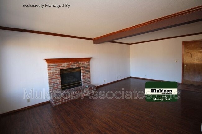 Building Photo - 2180 Silkwood Dr