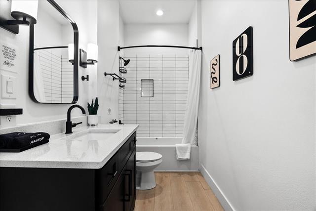 Building Photo - 2513 Childs St