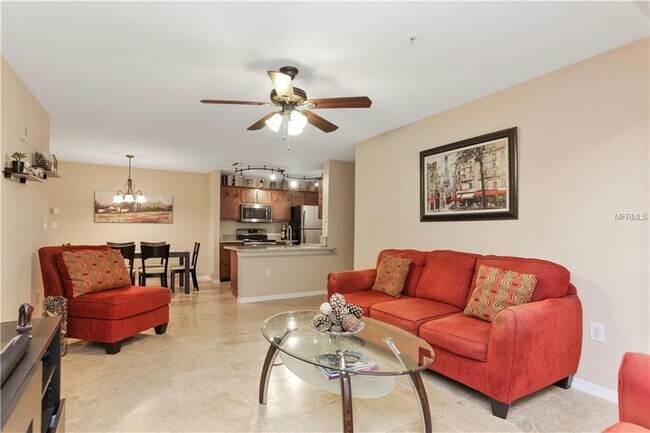 Building Photo - 5475 Vineland Rd