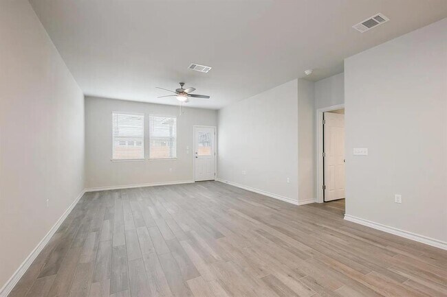 Building Photo - 1606 Jacey Way