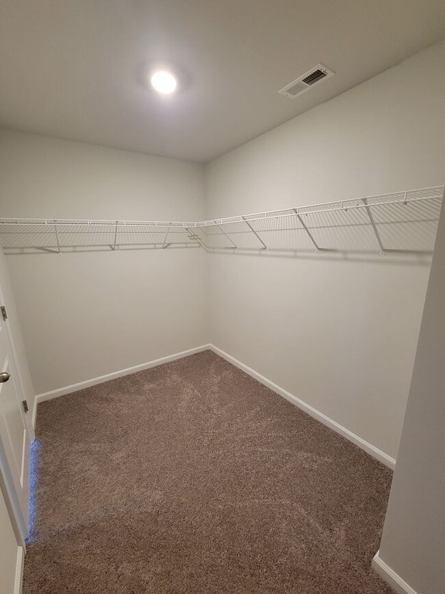 Building Photo - Fenced In, 4Bedroom In Sneads Ferry!