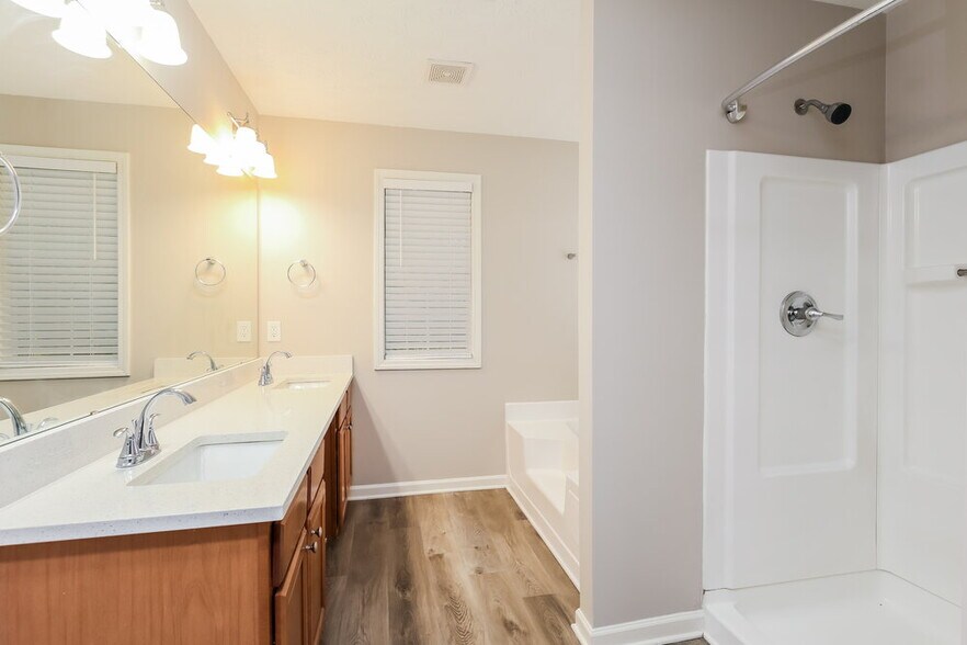 Building Photo - 2500 Pendergrass Ln
