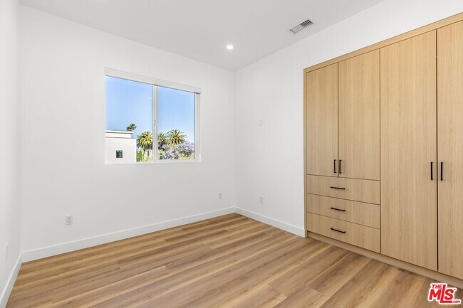 Building Photo - 5223 20th St