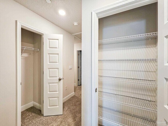 Building Photo - 1211 Fairchild Vlg Dr