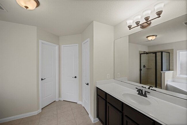 Building Photo - 20331 Penny Blume Dr