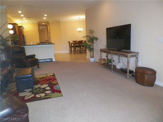 Building Photo - 8641 Piazza Del Lago Cir