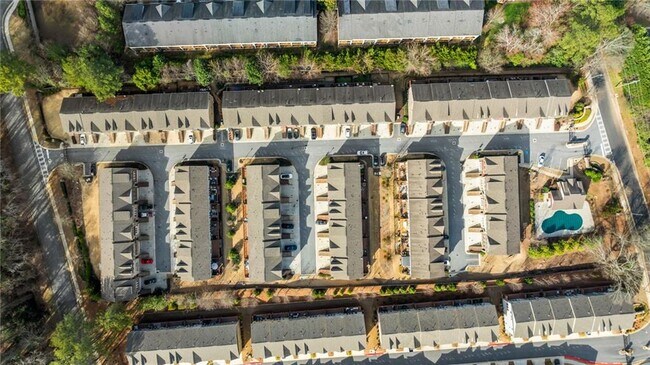 Building Photo - 2145 Coventry Dr